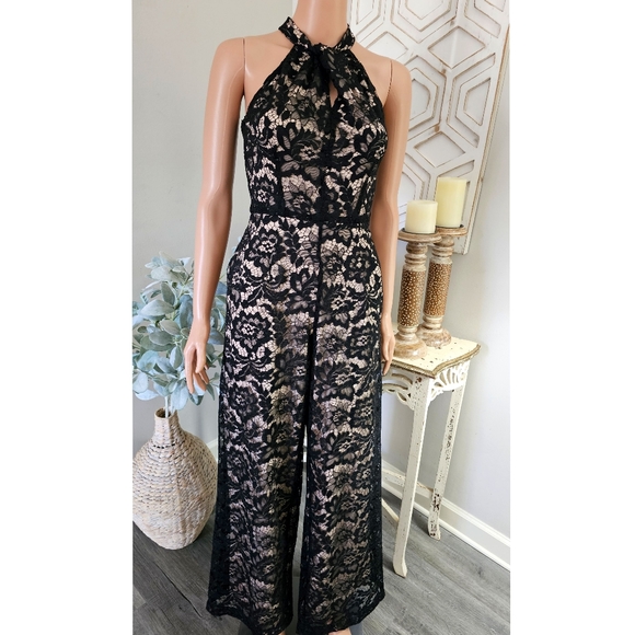 Julia Jordan Black Nude Lace Twist-Neck Wide Legs Sleeveless Jumpsuit - Picture 4 of 9
